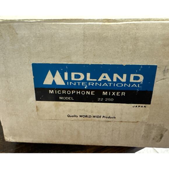 Midland Transistorized Microphone Mixer Model 22-250 - Picture 3 of 3